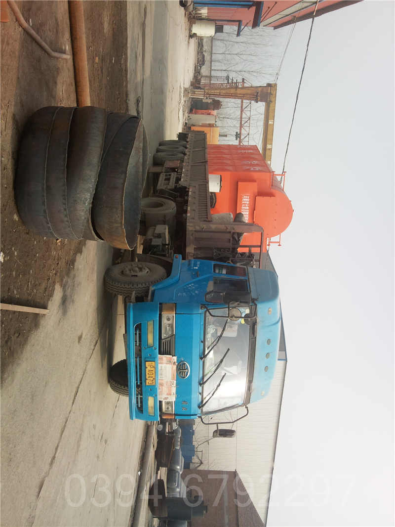 安徽CLHS0.7-85/60-QY燃油热水锅炉(图3)