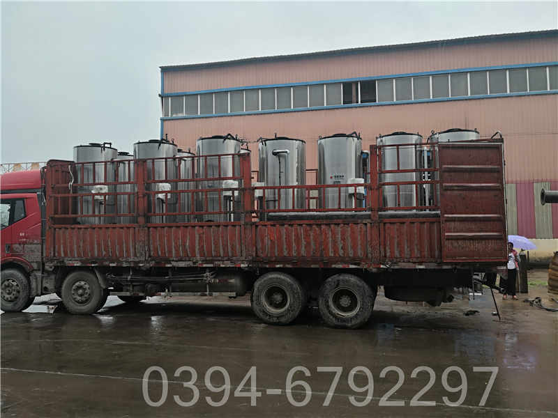 山东CLHS0.35-85/60-QY热水锅炉(图2) 山东CLHS0.35-85/60-QY热水锅炉(图2)